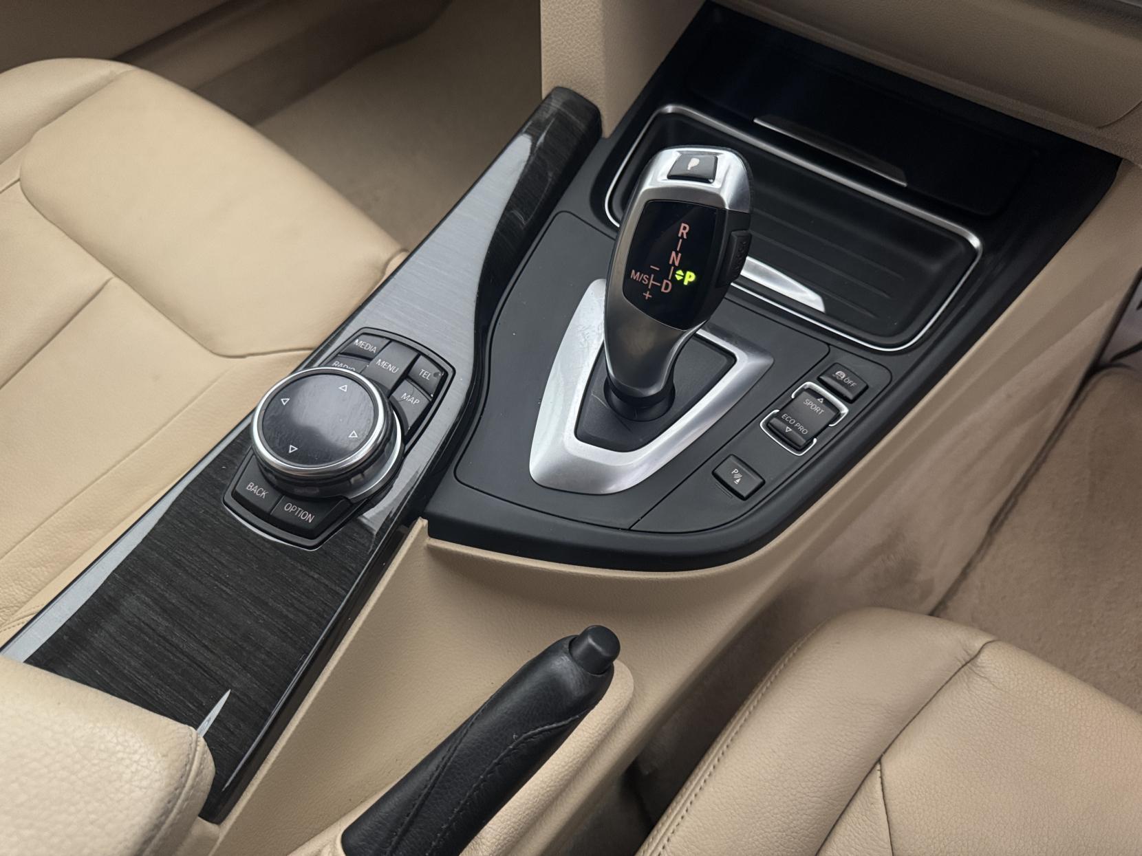 BMW 3 Series Gran Turismo view 63