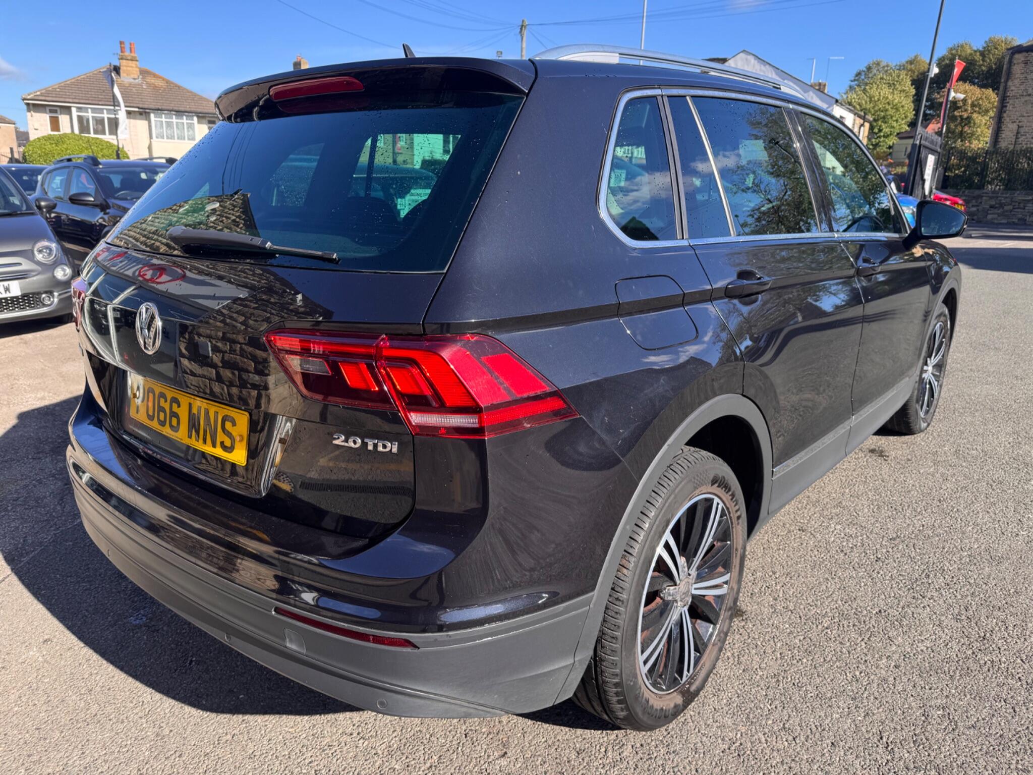Volkswagen Tiguan view 7