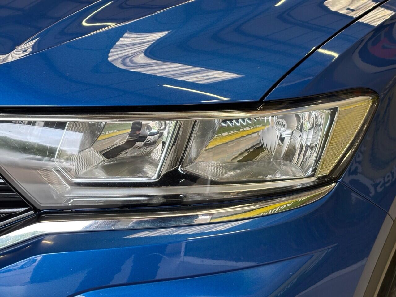 Volkswagen T-Roc view 45