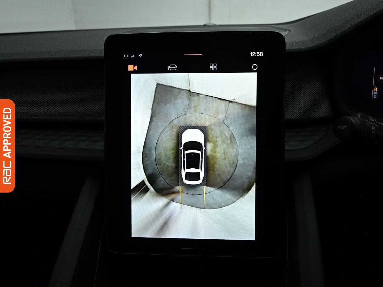 Polestar 2 view 18
