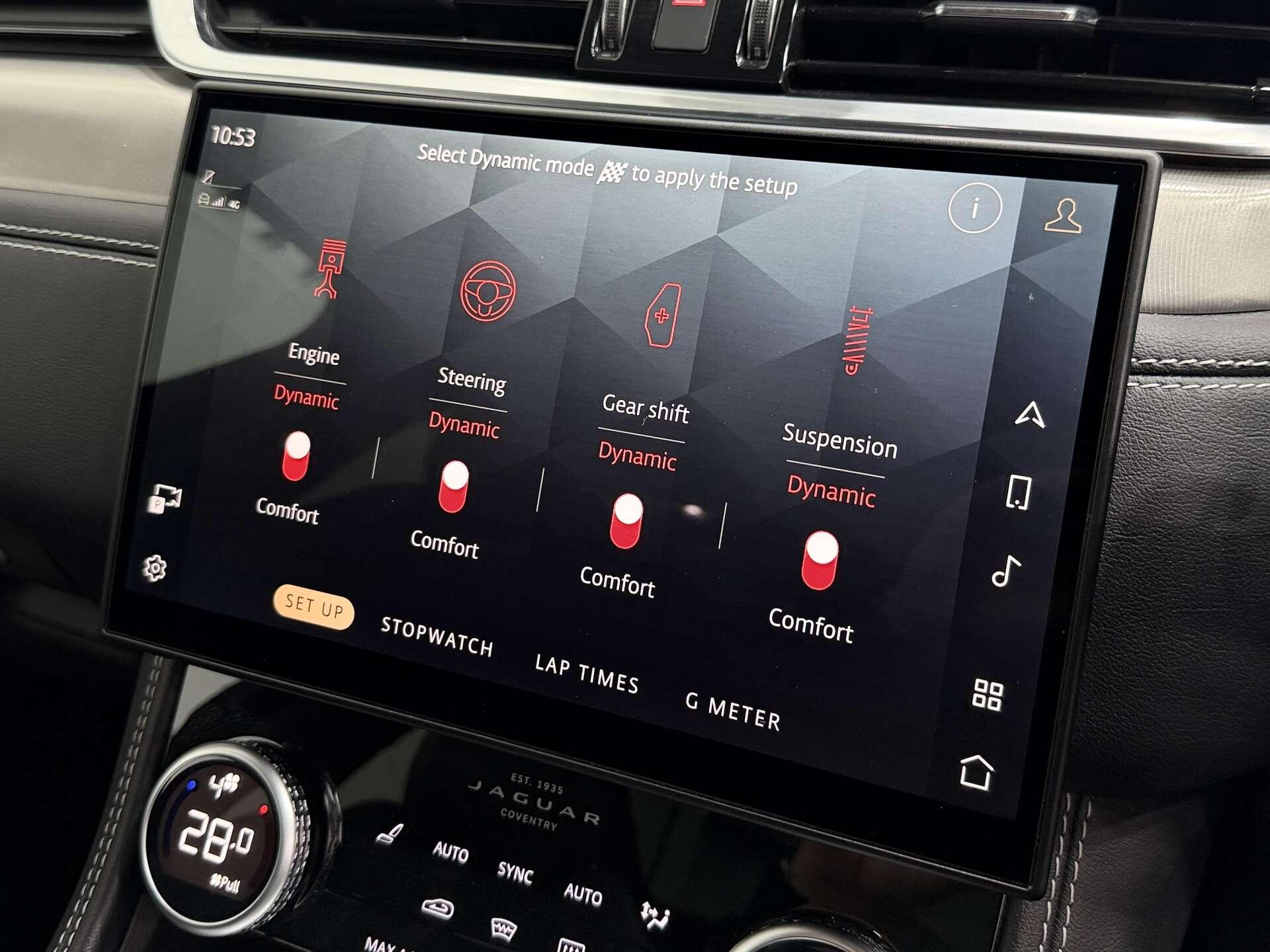 Jaguar F-Pace view 47