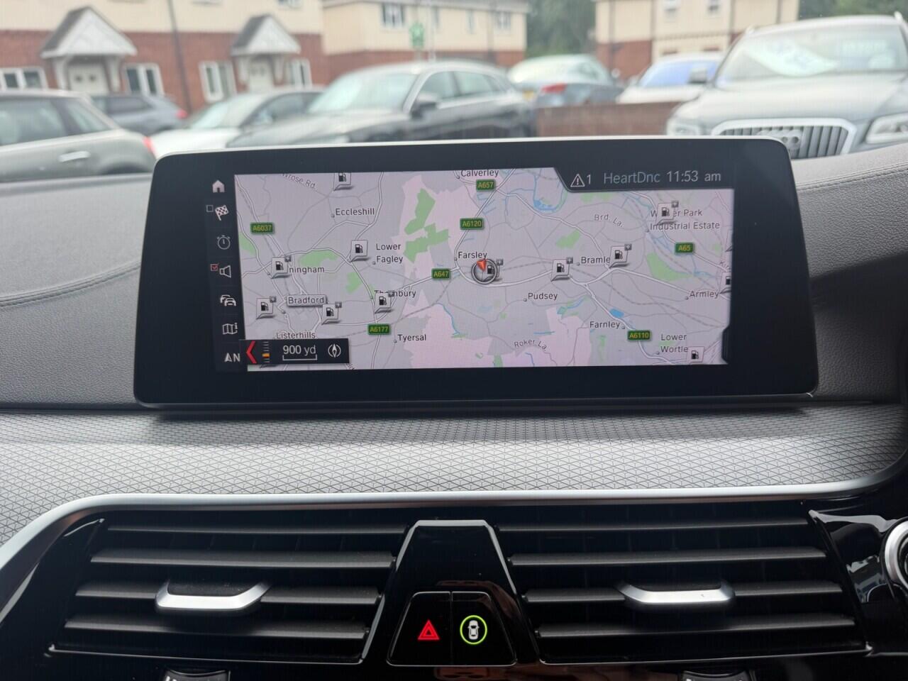 BMW 5 Series view 9
