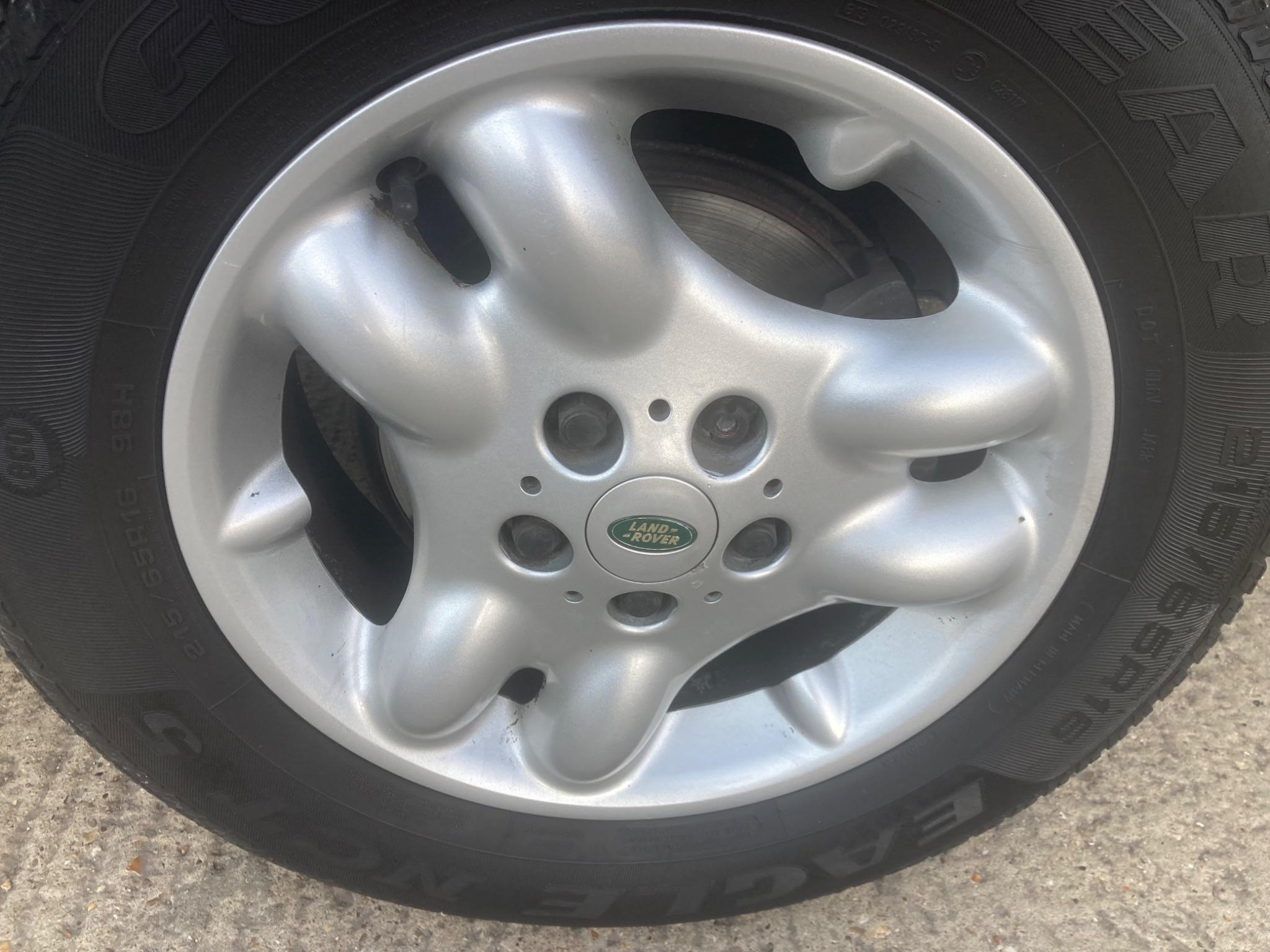 LAND ROVER FREELANDER 2.5 V6 ES 5DR 44 PHOTOS LAND ROVER FREELANDER 2.5 V6 ES...