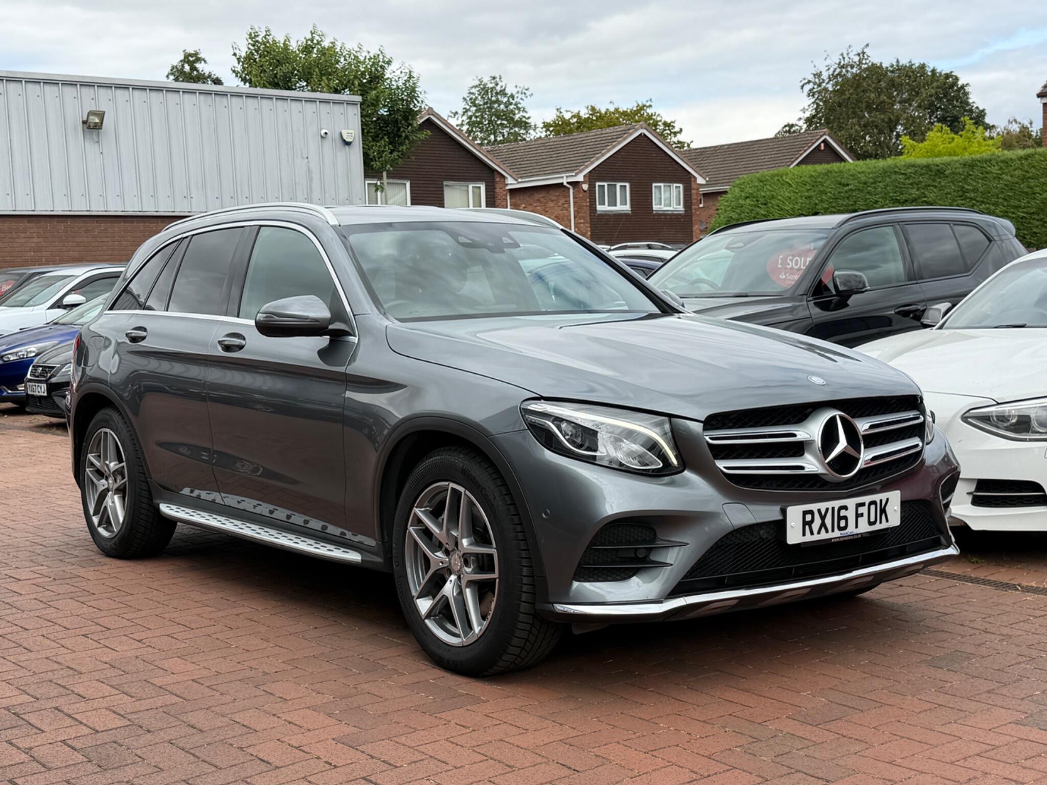 Mercedes-Benz GLC view 27