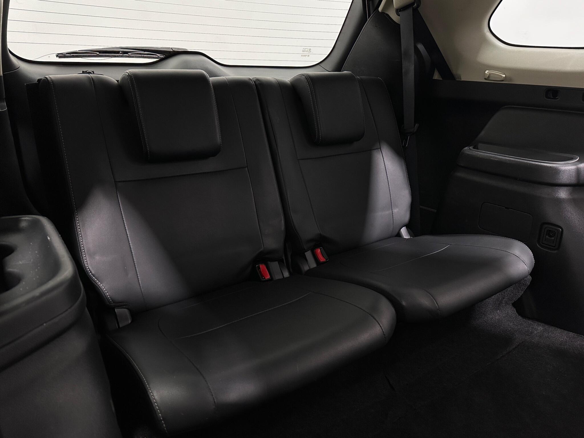 Mitsubishi Outlander view 43