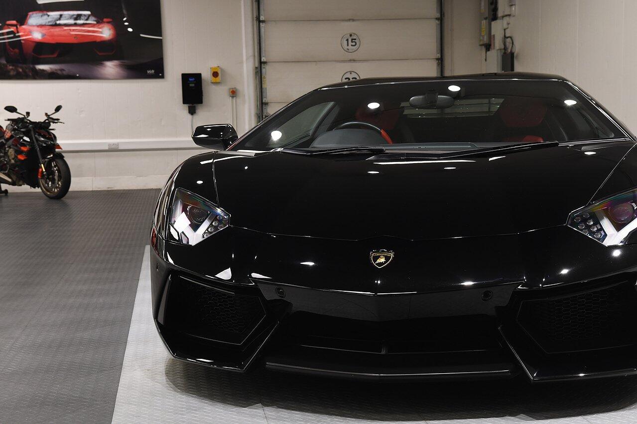 Lamborghini Aventador view 30