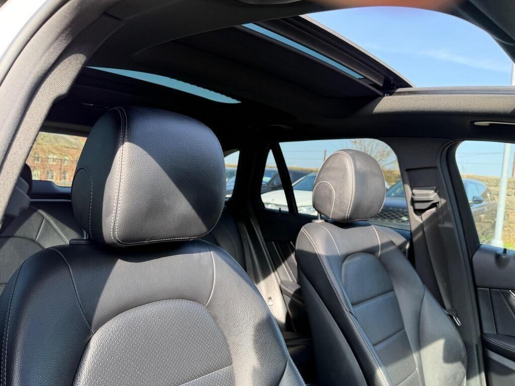 Mercedes-Benz GLC view 20