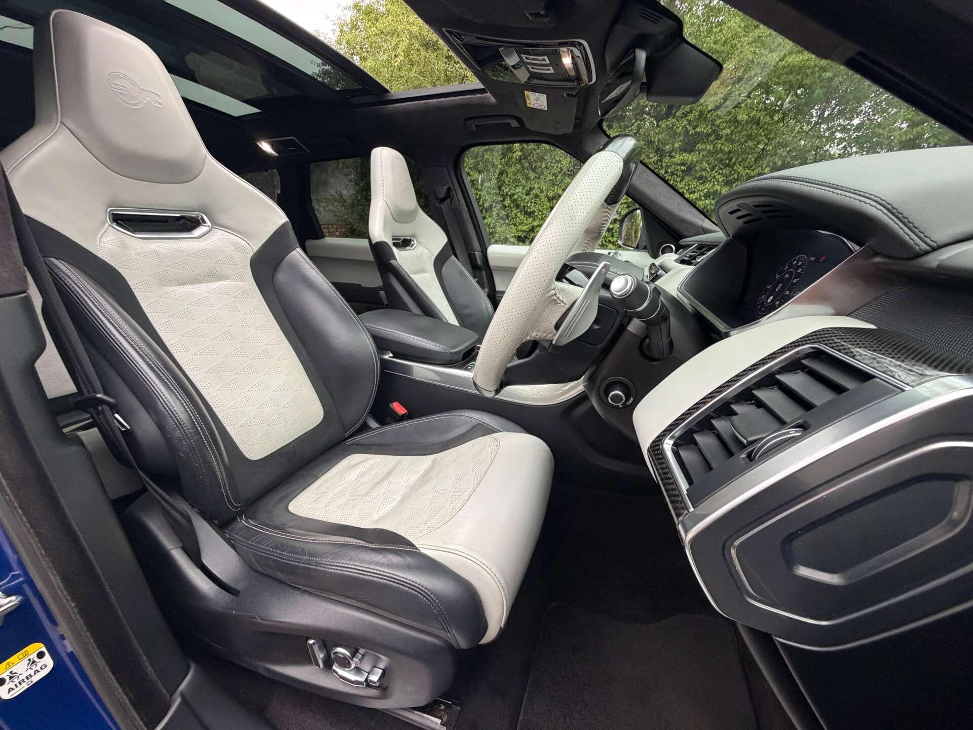 Land Rover Range Rover Sport view 29