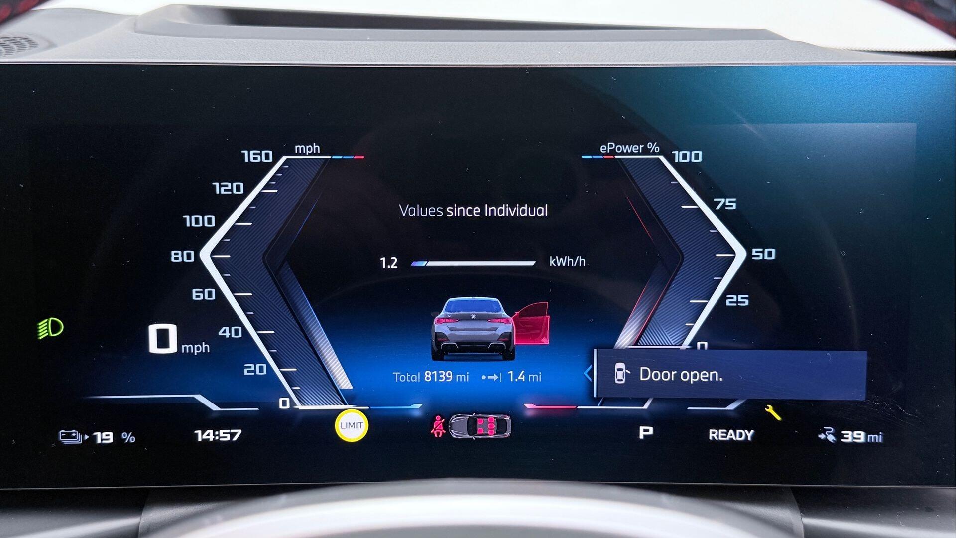 BMW i4 view 9