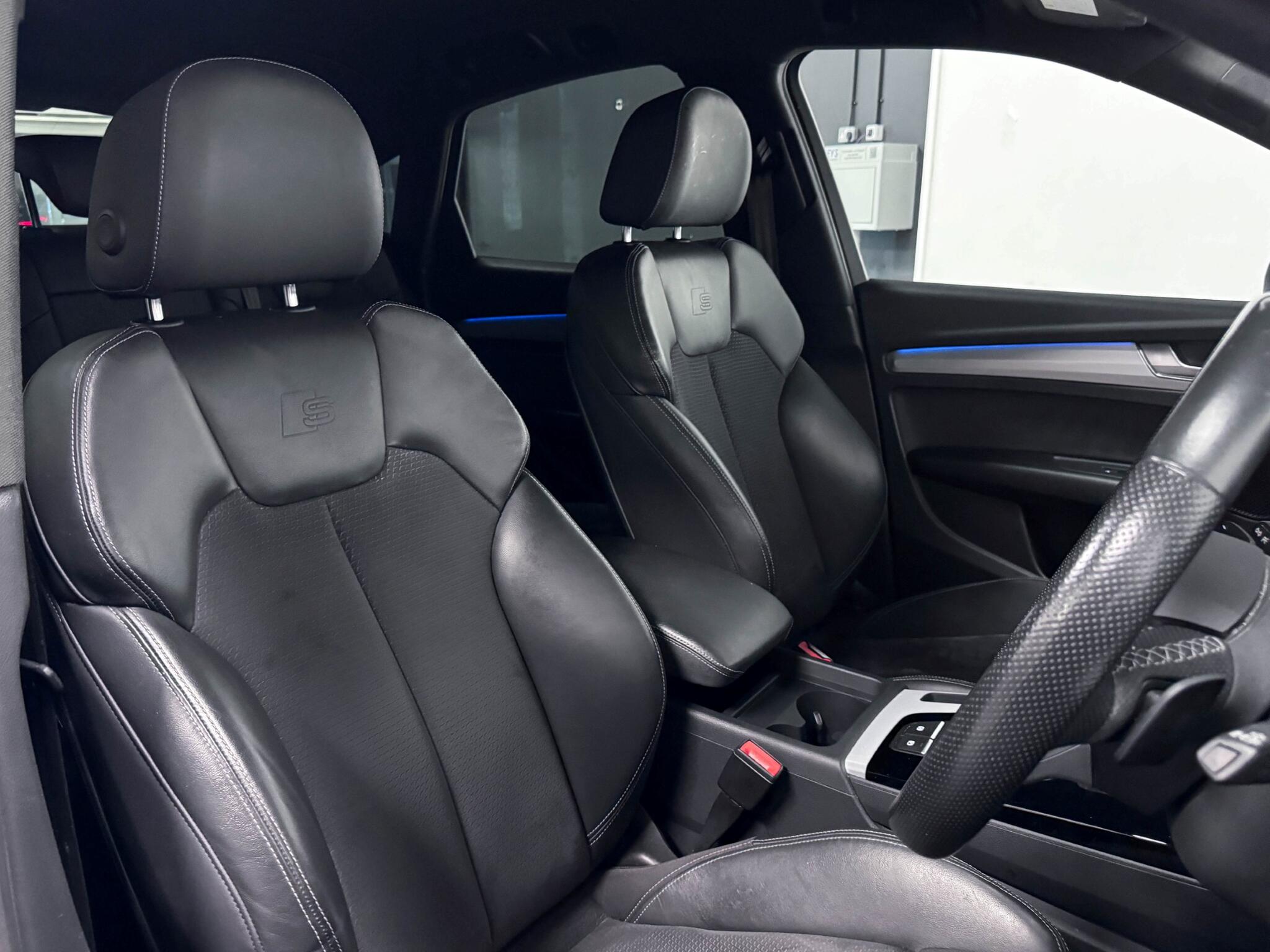 Audi Q5 view 29