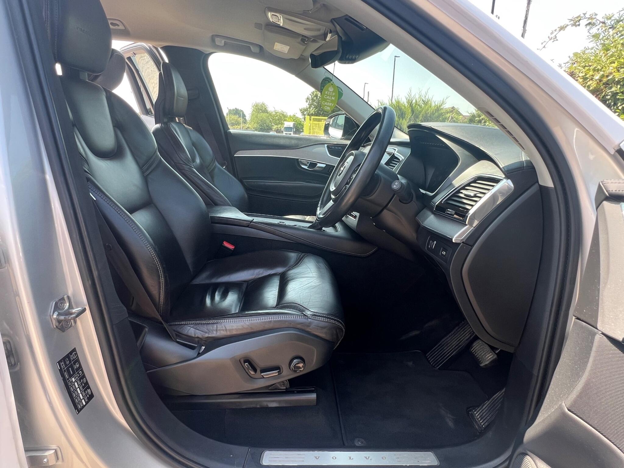Volvo XC90 view 20