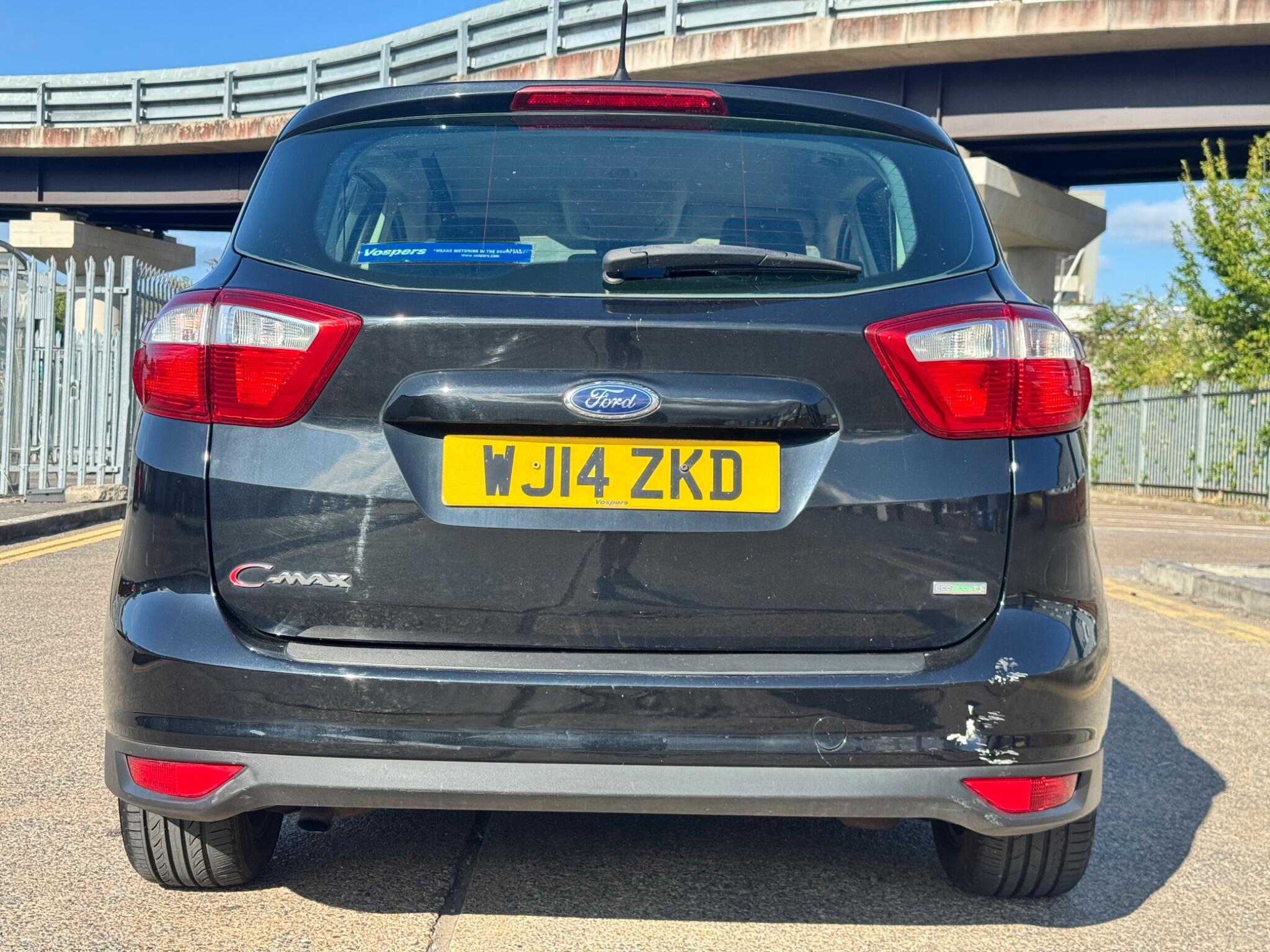 Ford C-Max view 15