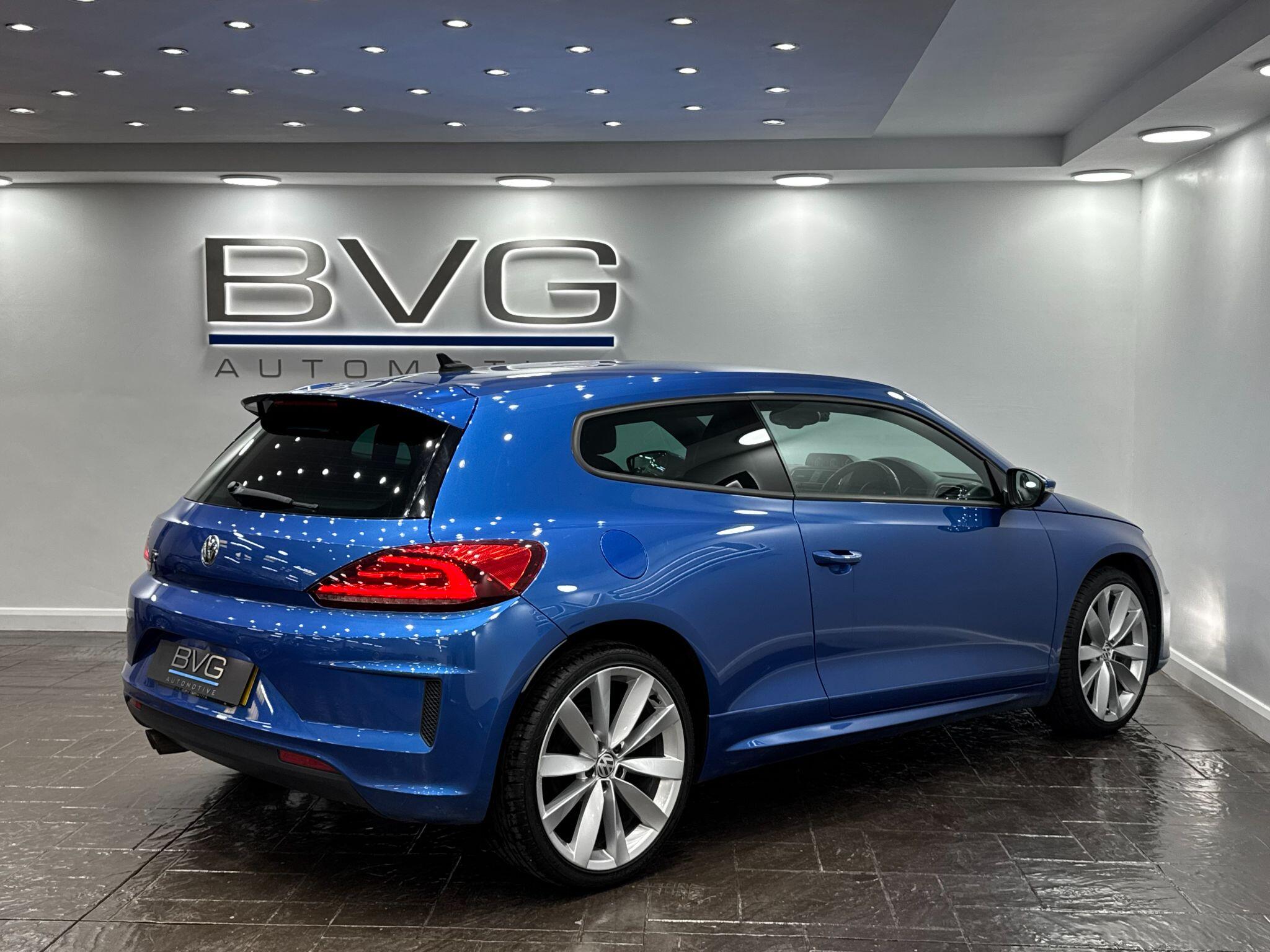 Volkswagen Scirocco view 11