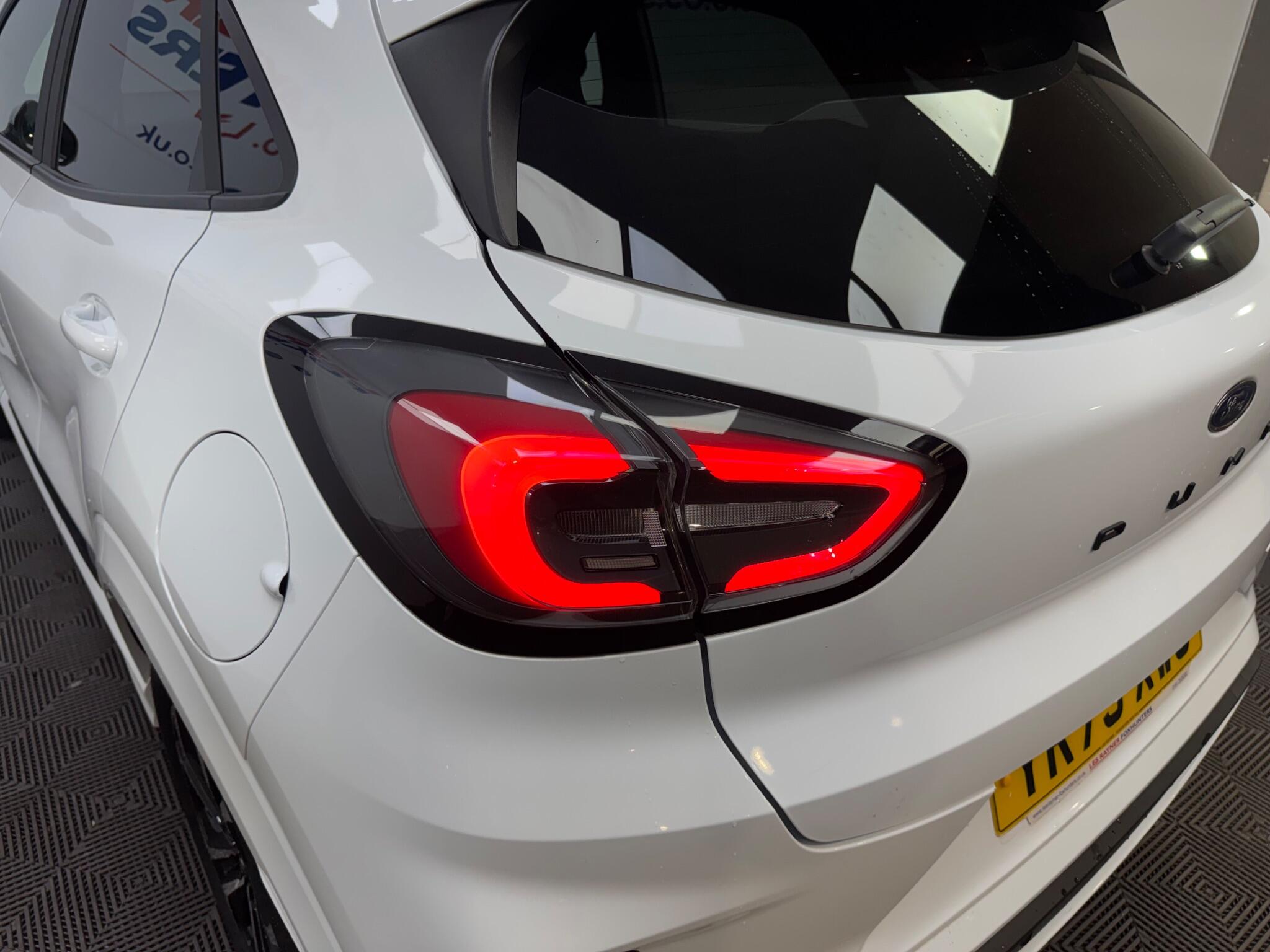 Ford Puma view 32
