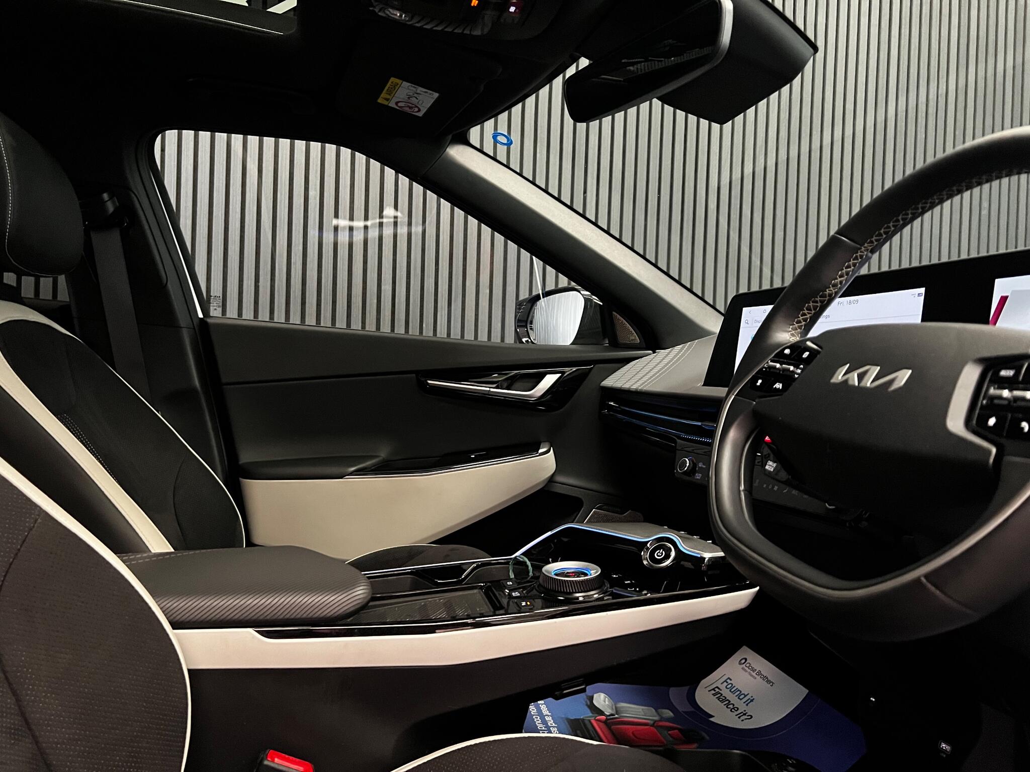 Kia Ev6 view 11