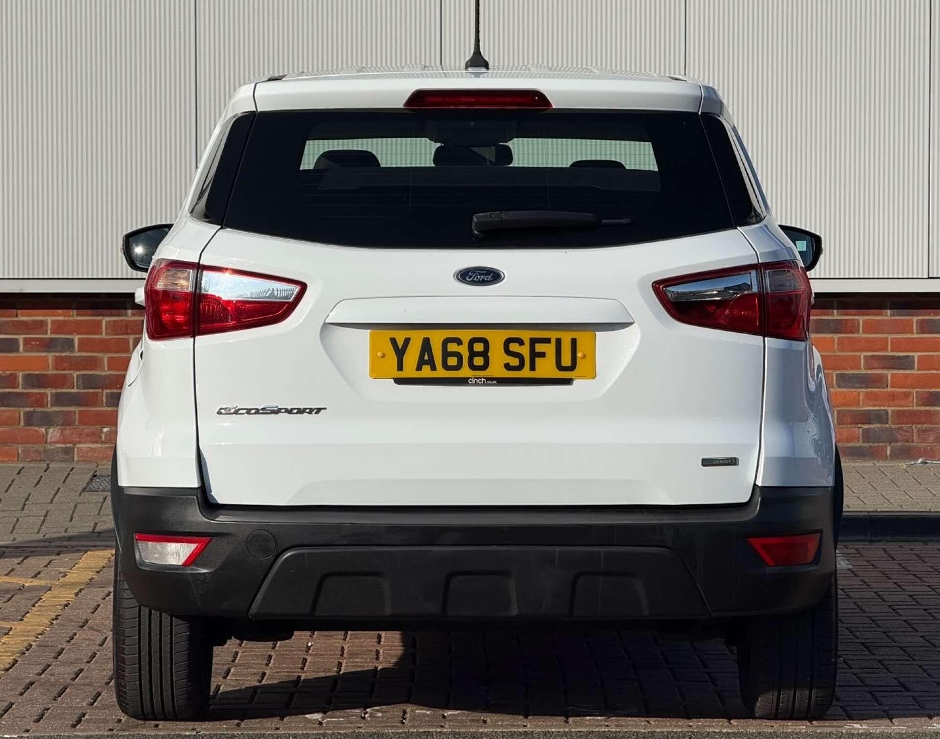 Ford Ecosport view 9