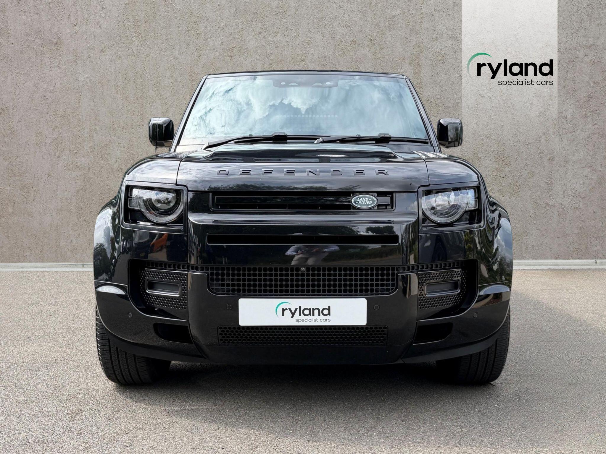 Land Rover Defender 110 view 2