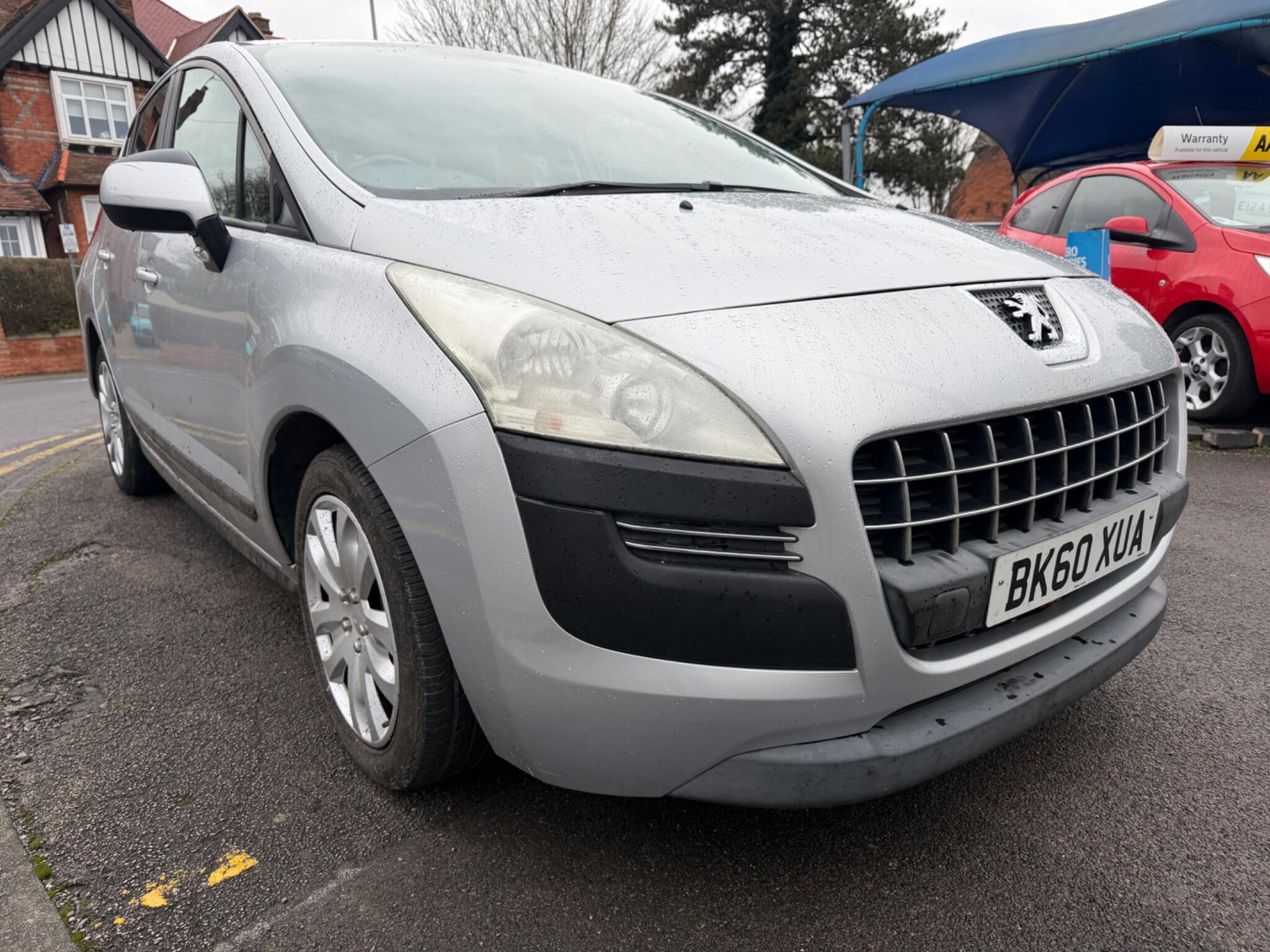 2010 Peugeot 3008 image 1