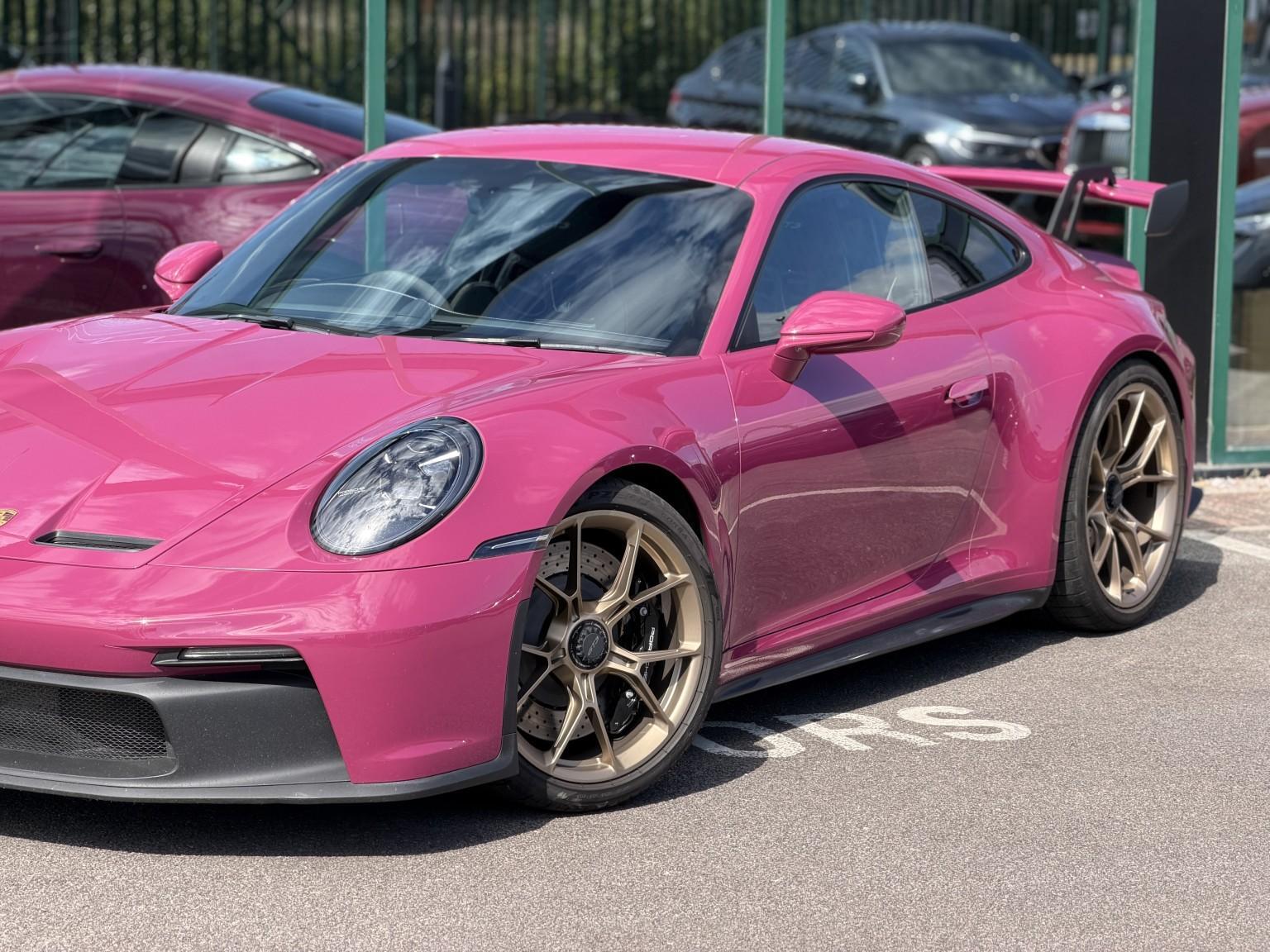 Porsche 911 view 20