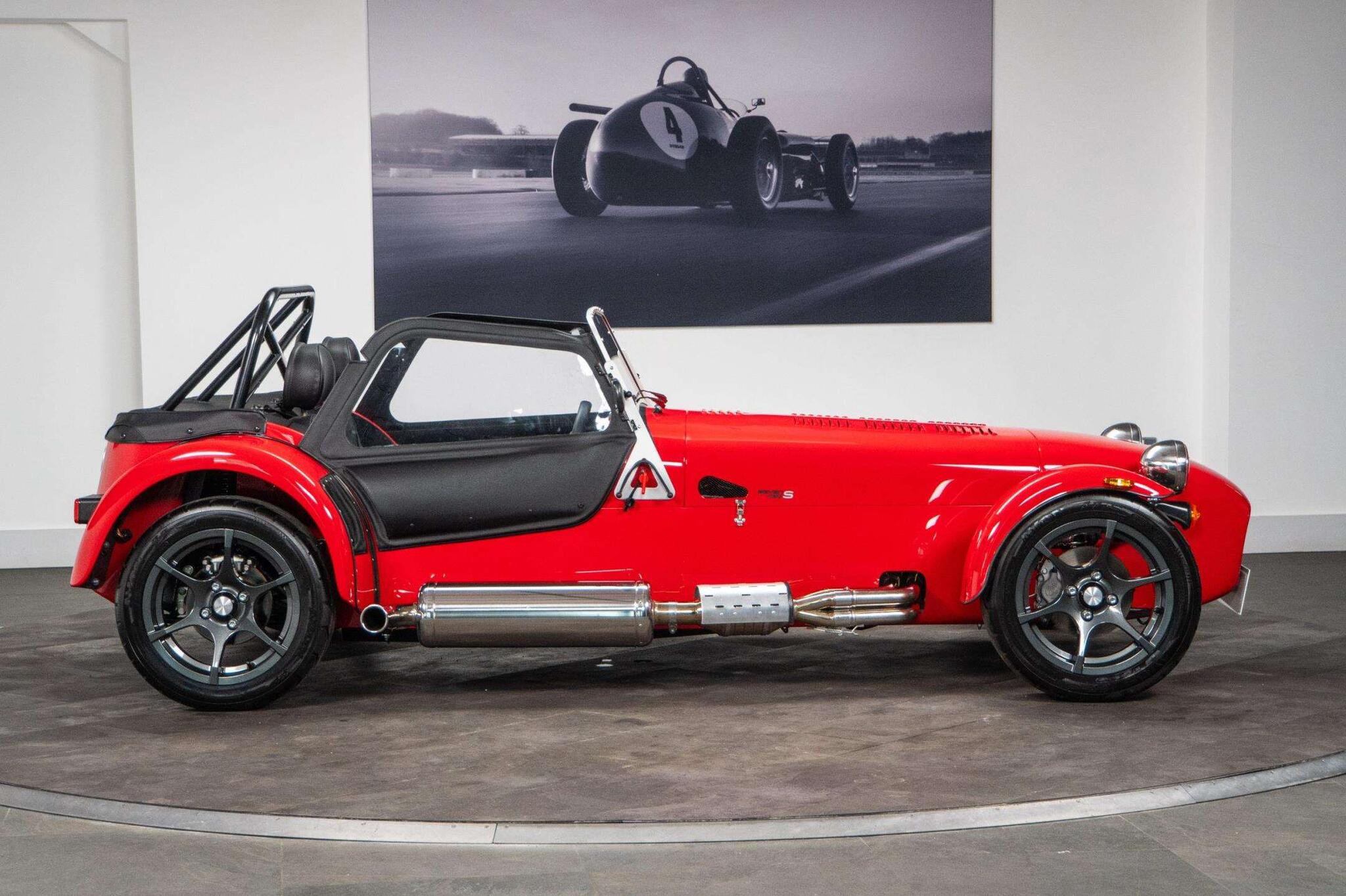 Caterham Seven view 17