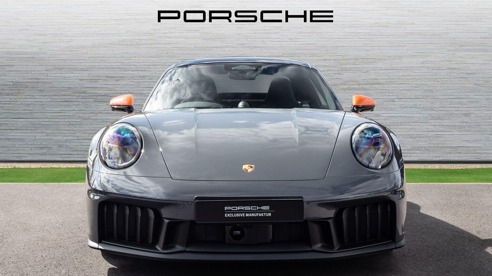 Porsche 911 view 2