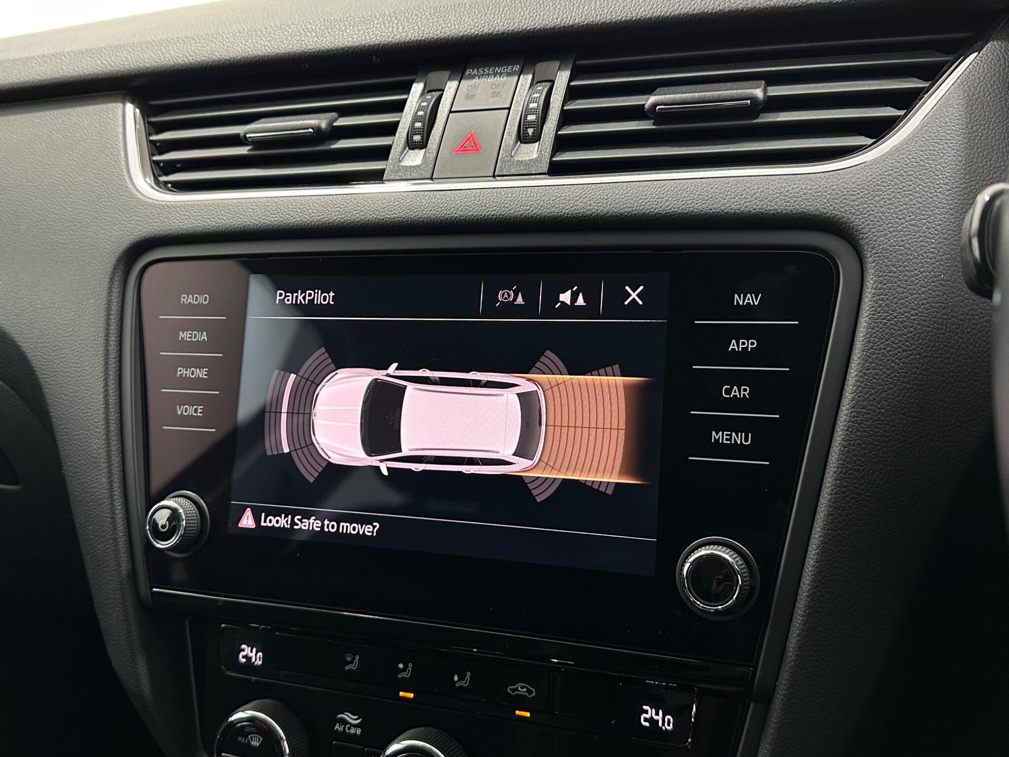 Skoda Octavia view 23