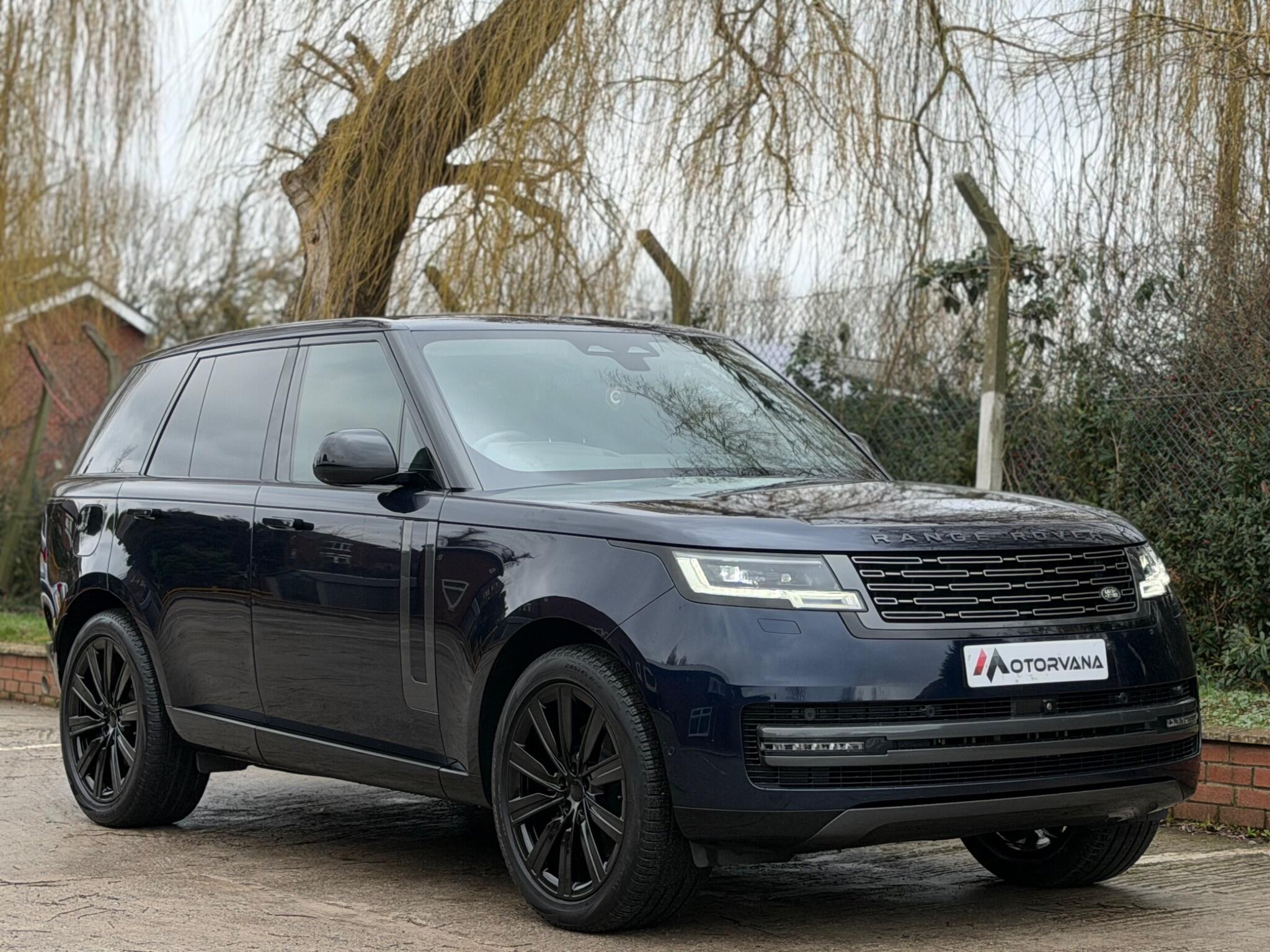 Land Rover Range Rover view 5