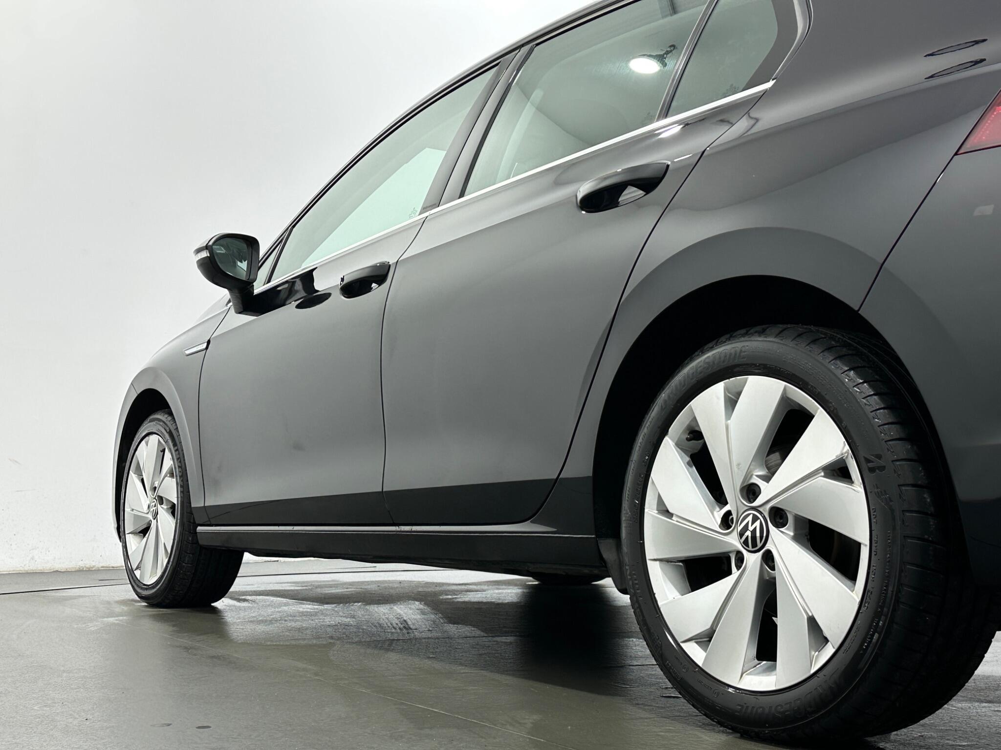Volkswagen Golf view 49