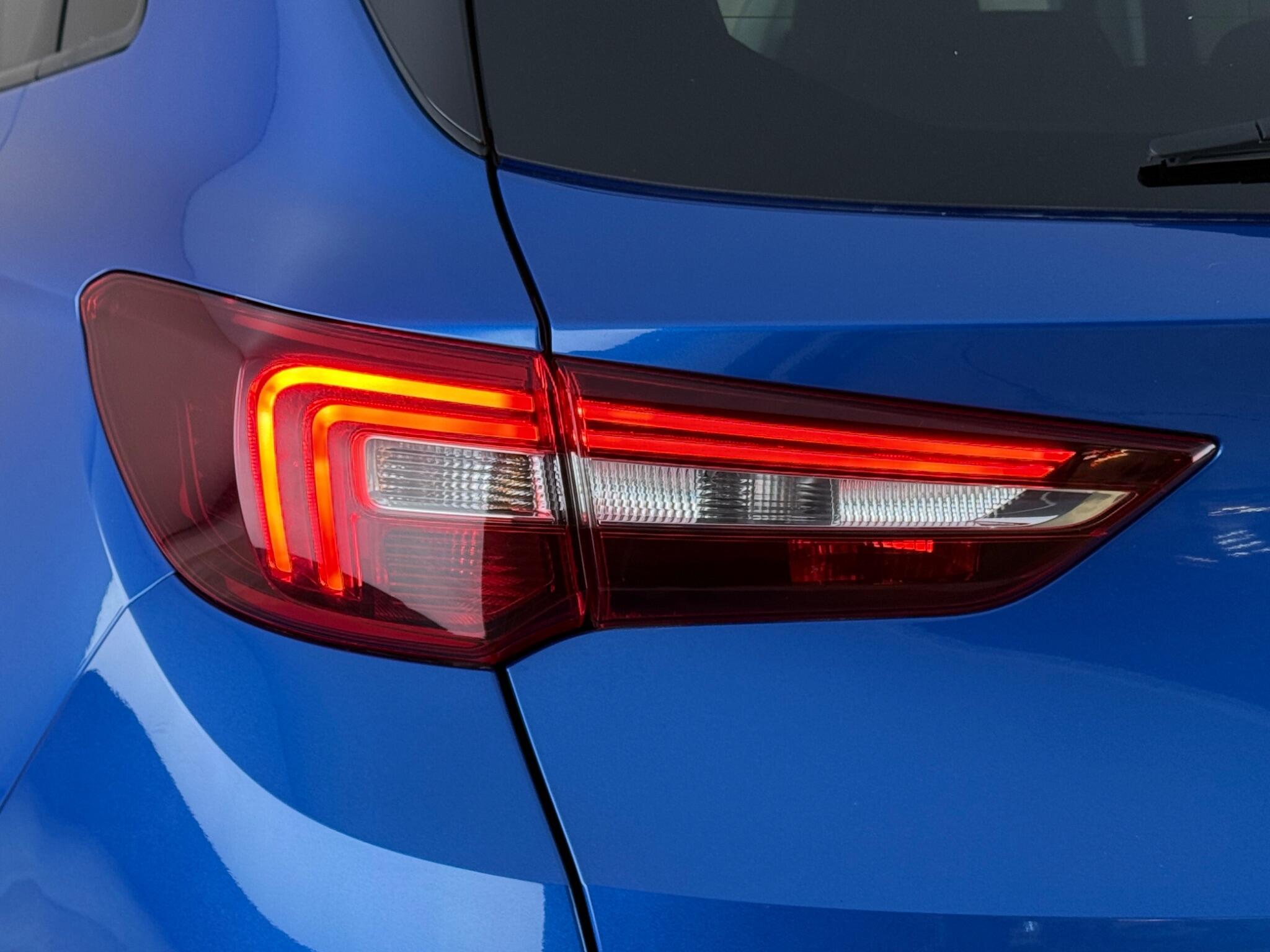 Vauxhall Grandland X view 11