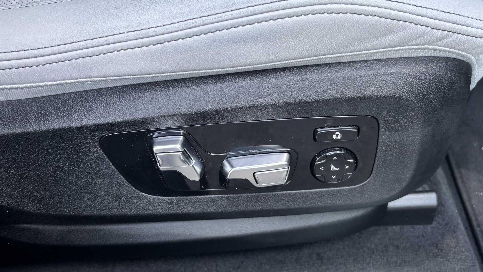 BMW X5 view 30
