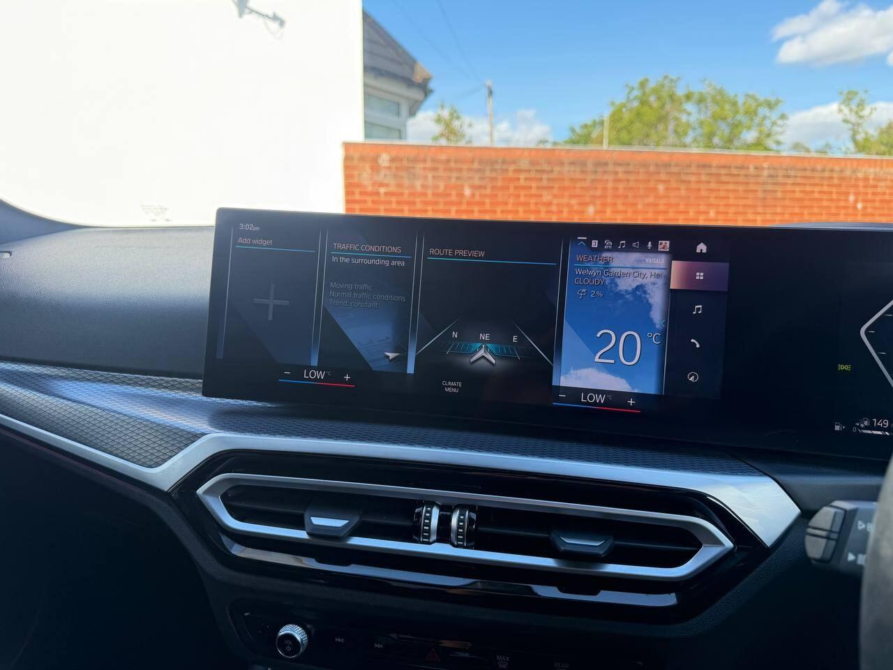 BMW 3 Series view 45