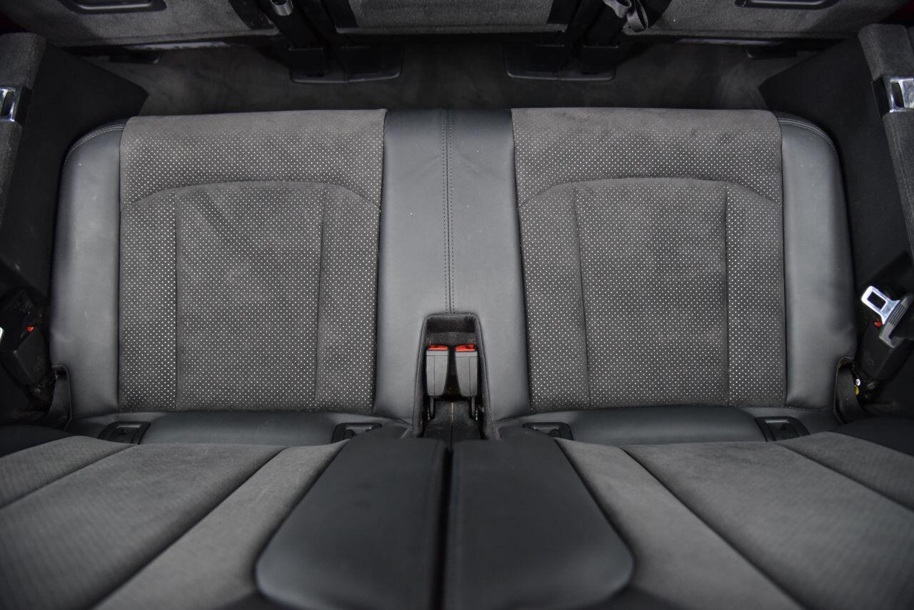 Audi Q7 view 28