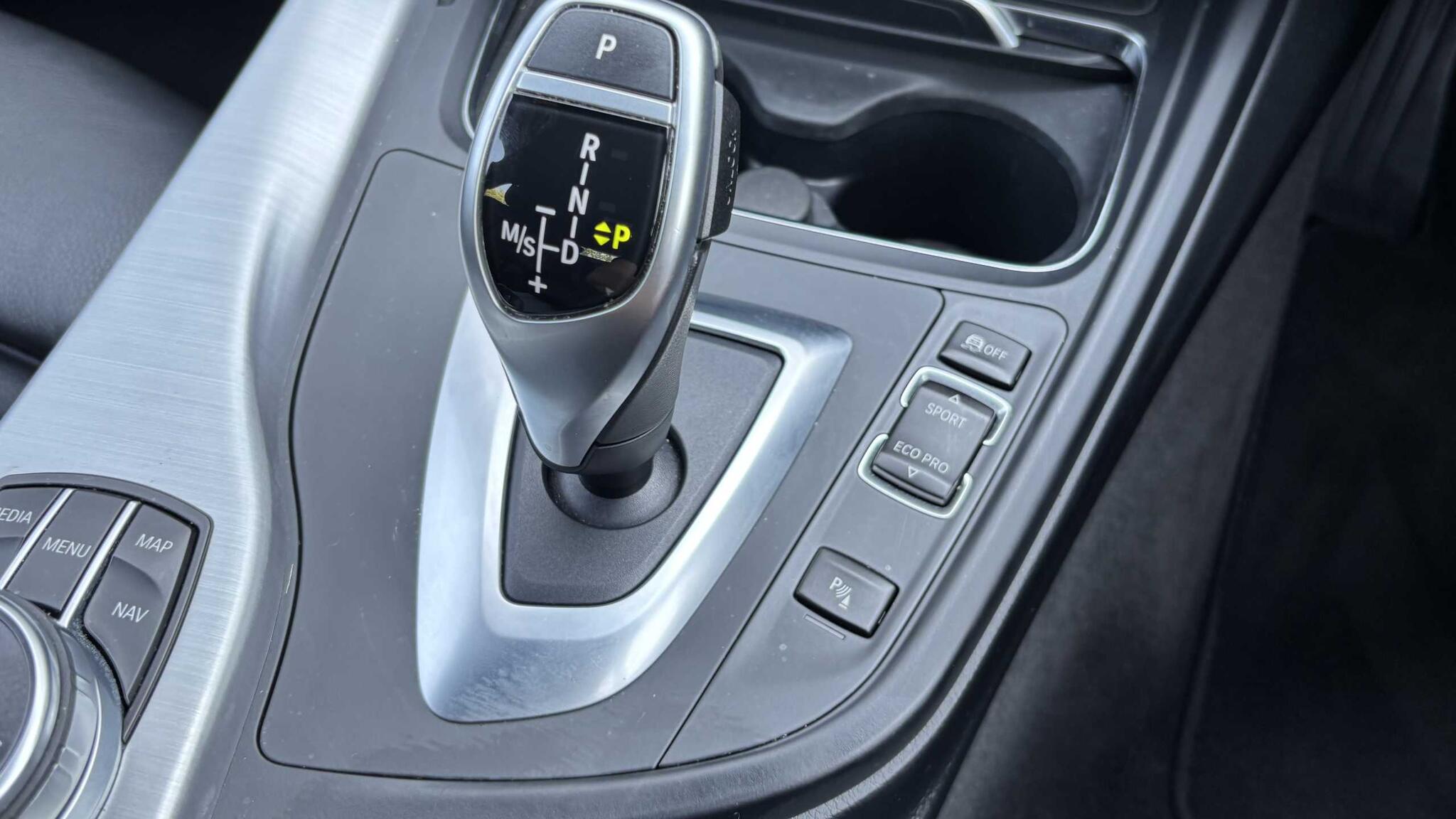 BMW 4 Series view 15