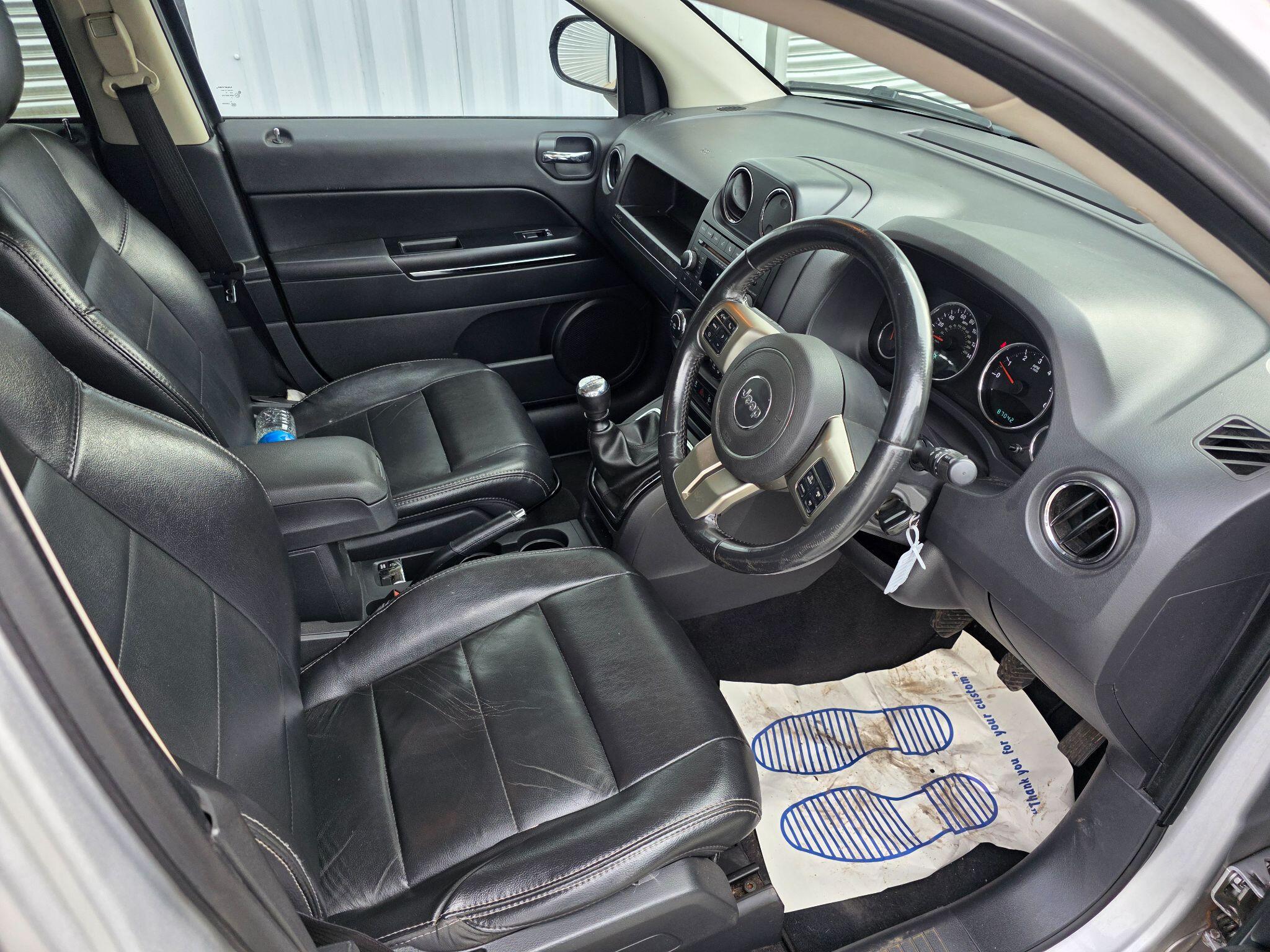 Jeep Compass view 13
