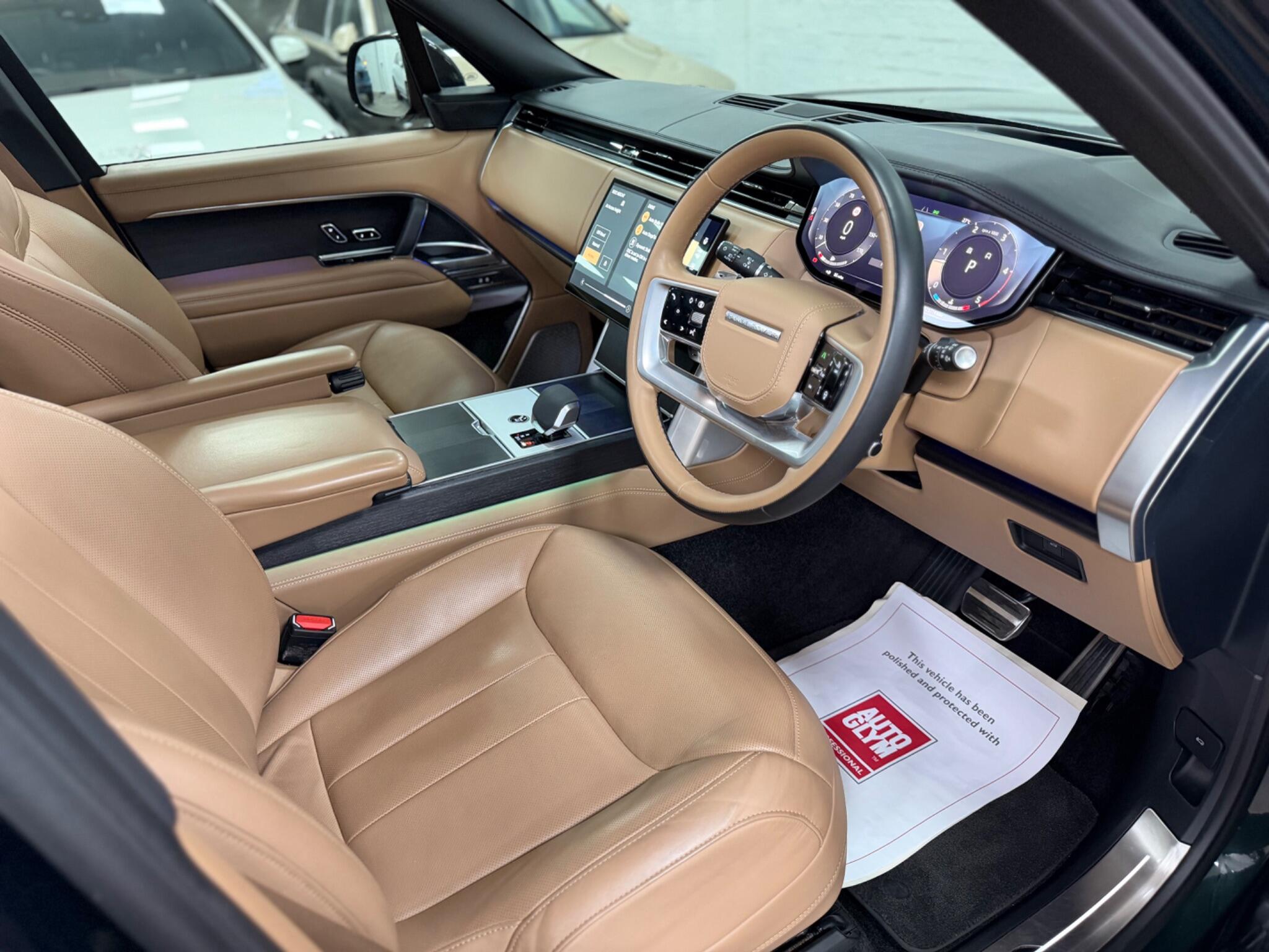 Land Rover Range Rover view 13
