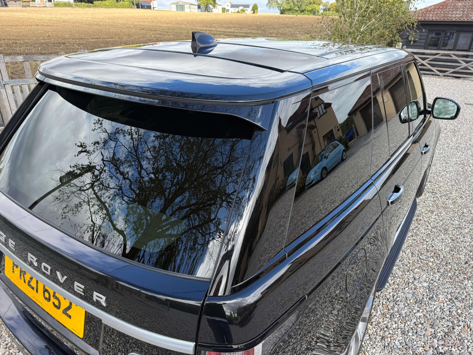 Land Rover Range Rover view 10