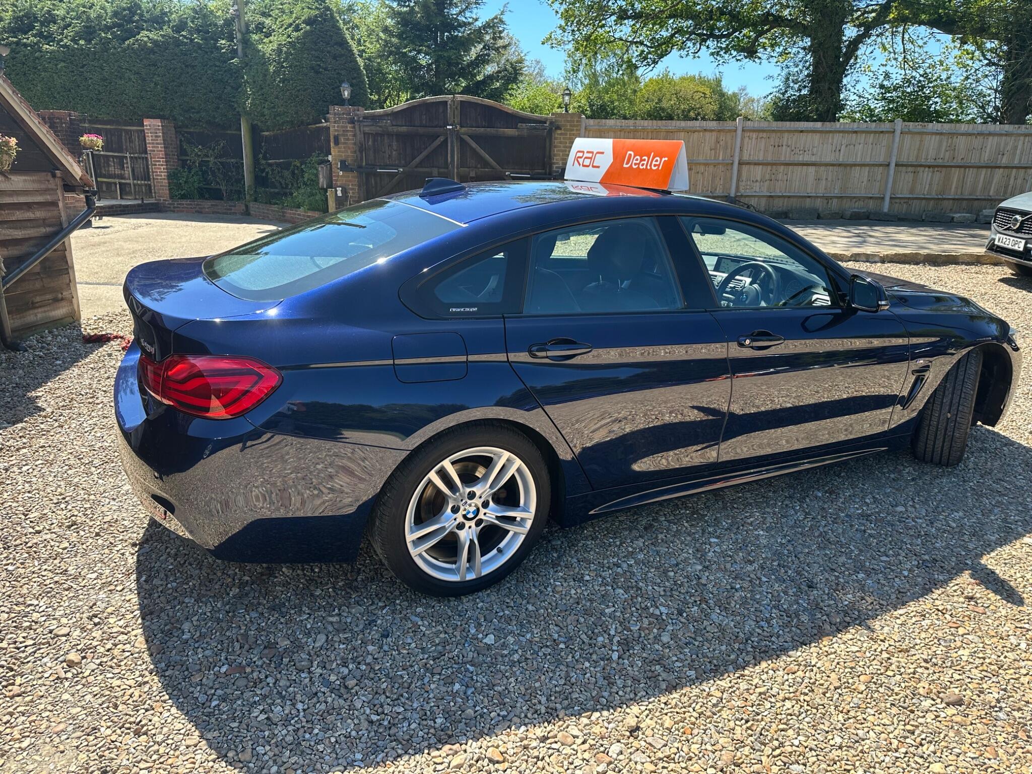 BMW 4 Series view 32
