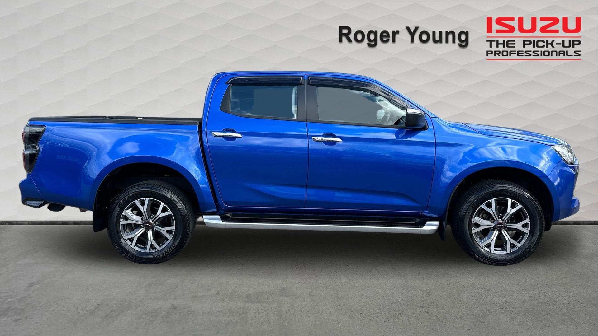 Isuzu D-Max view 5