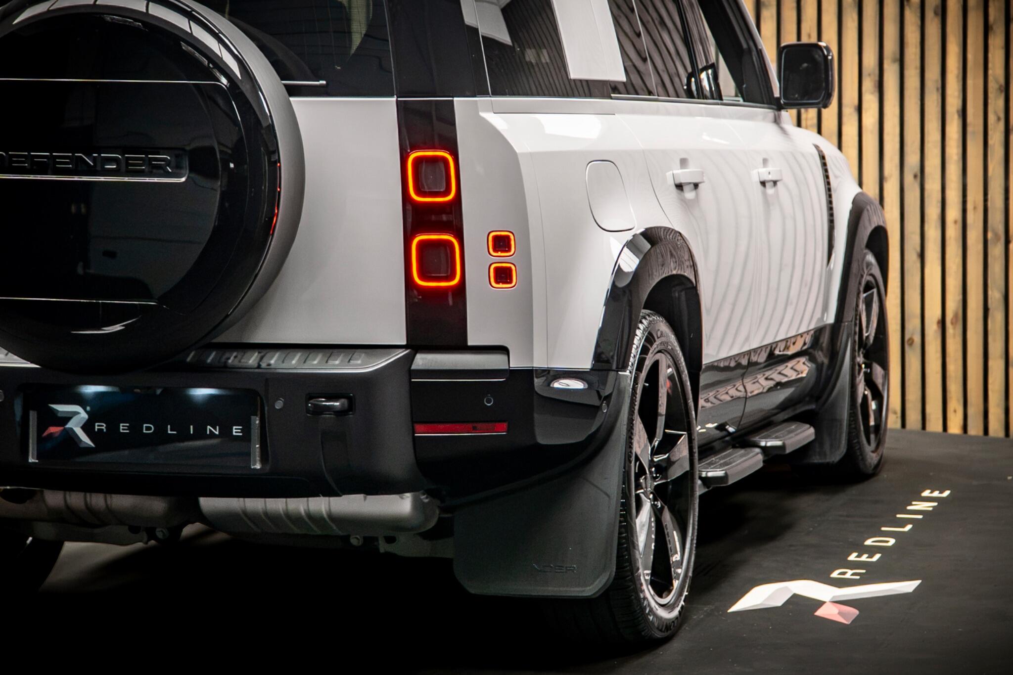 Land Rover Defender view 21