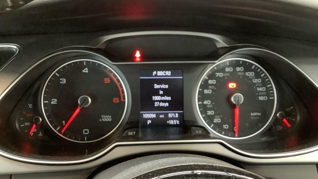 Audi A4 view 14