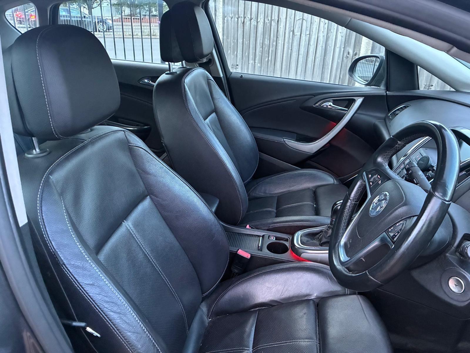 Vauxhall Astra view 11