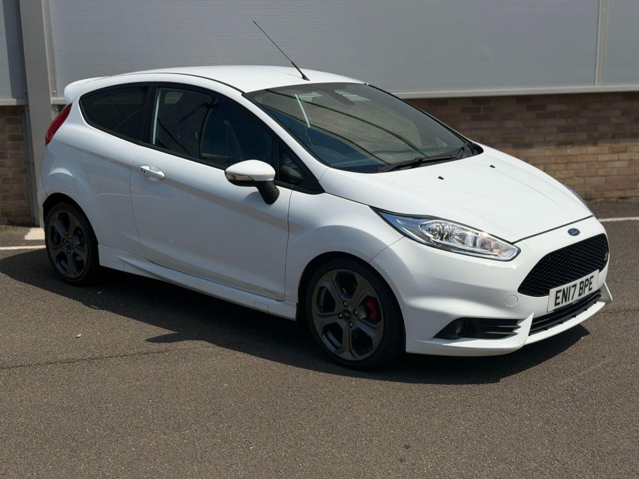 Ford Fiesta view 43