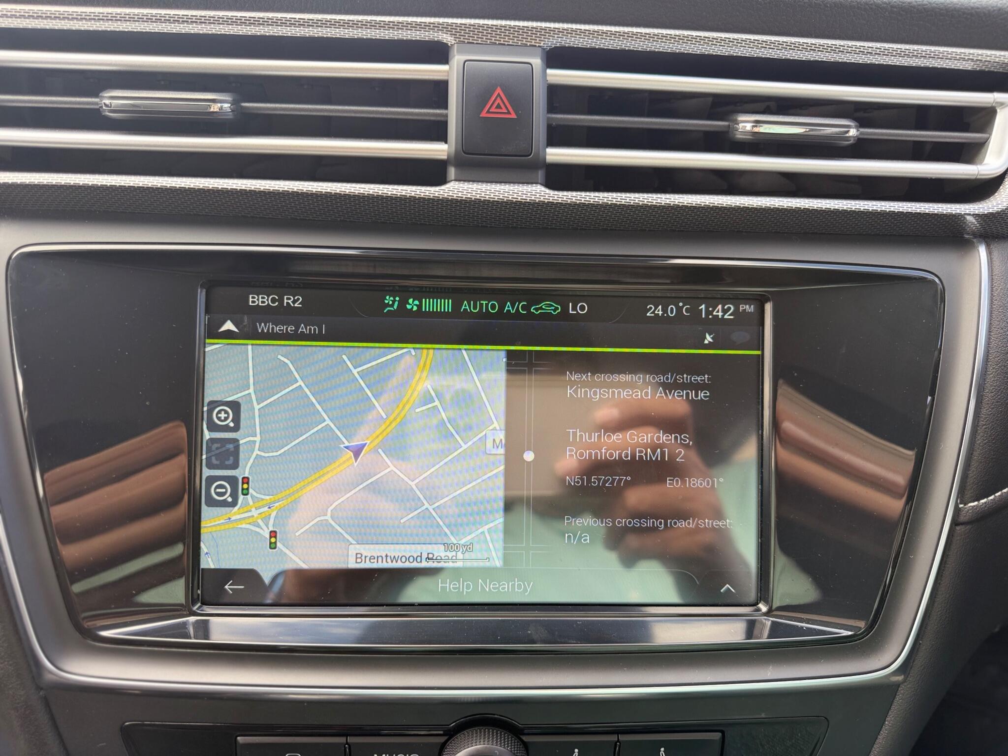 MG MG5 view 23