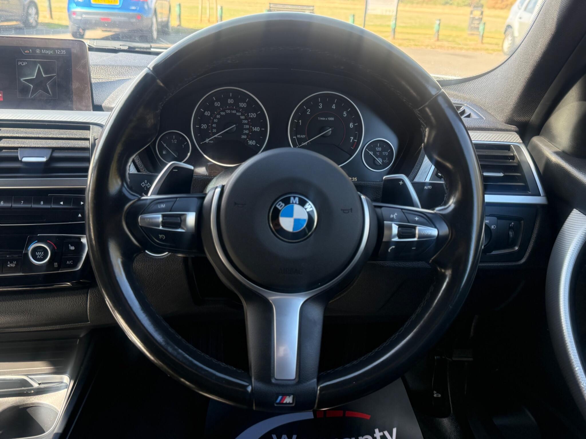 BMW 3 Series view 38