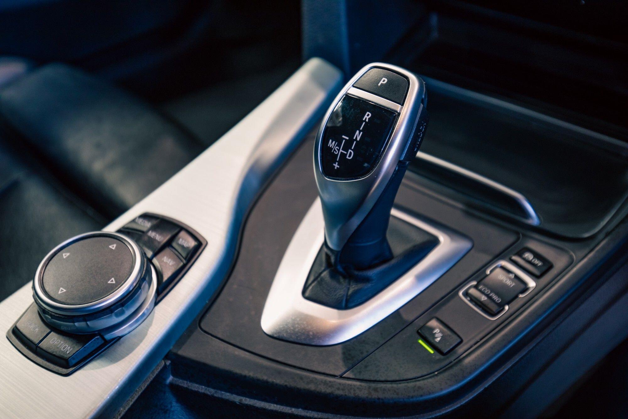 BMW 4 Series view 18