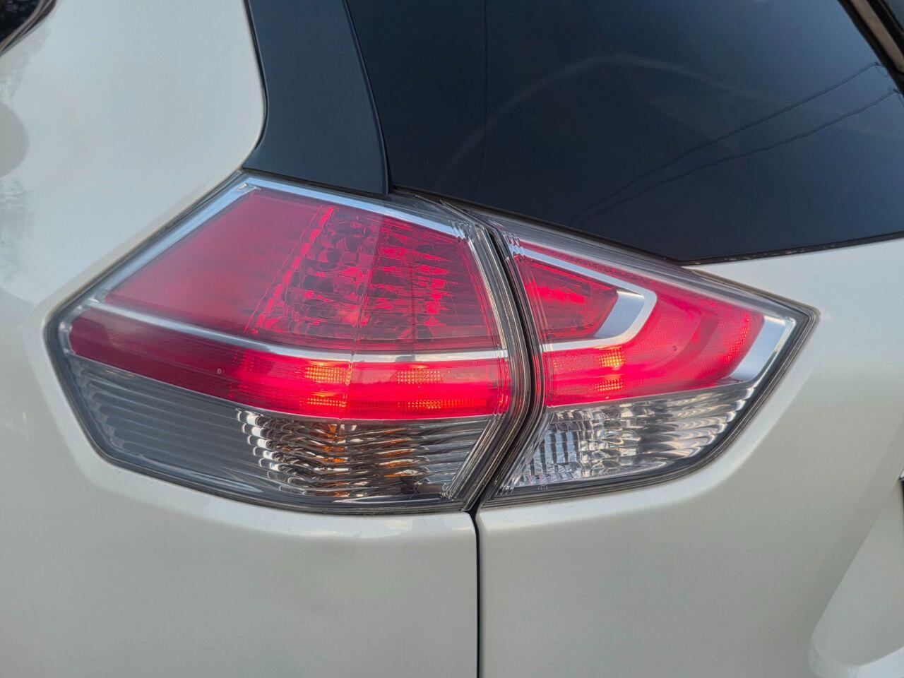 Nissan X-Trail view 45