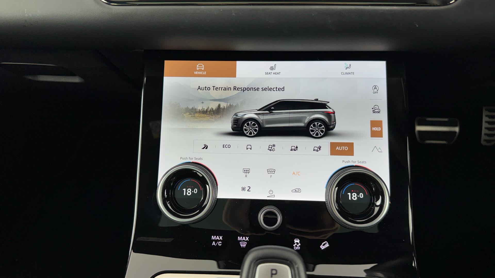 Land Rover Range Rover Evoque view 28