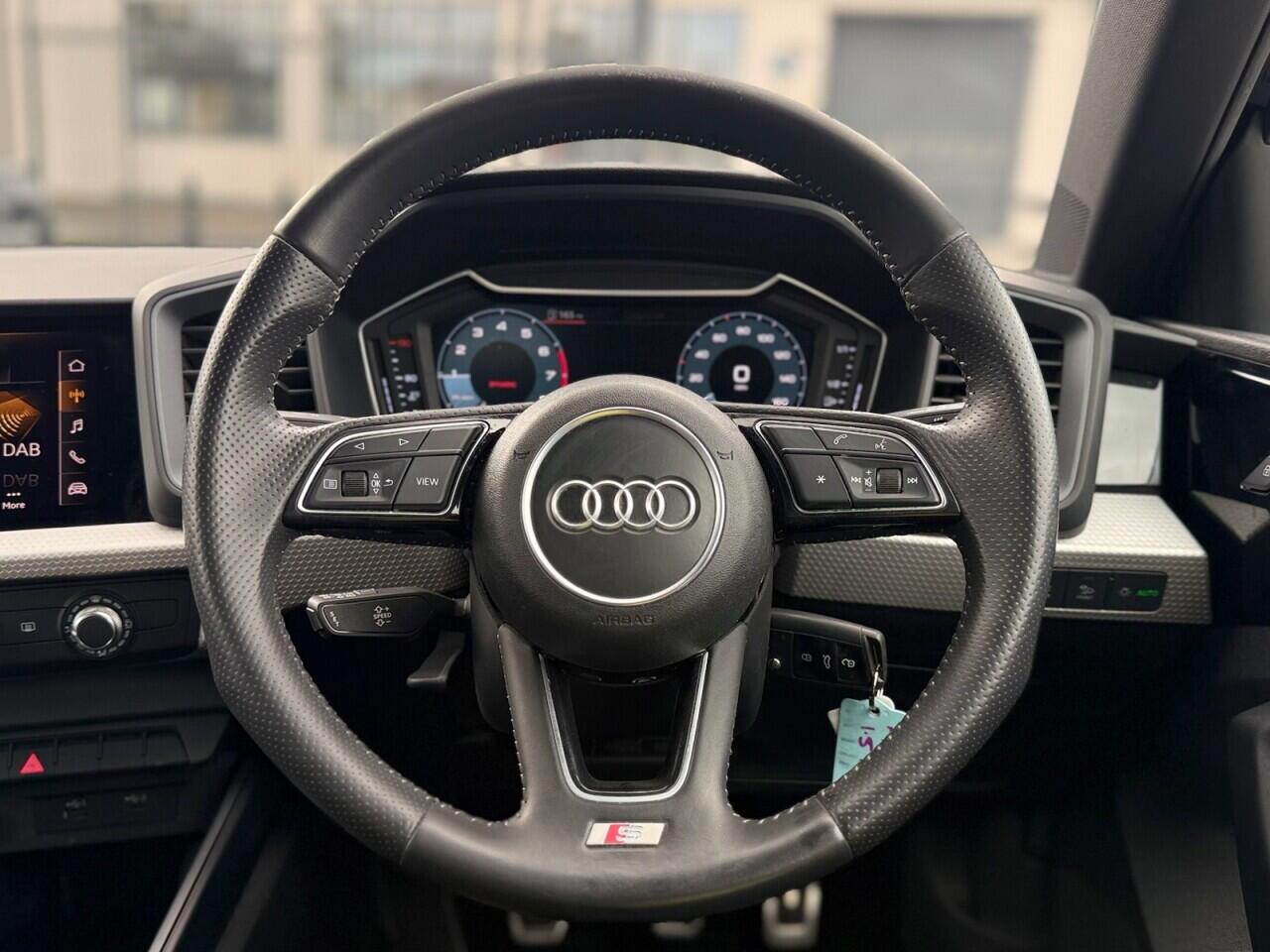 Audi A1 view 16