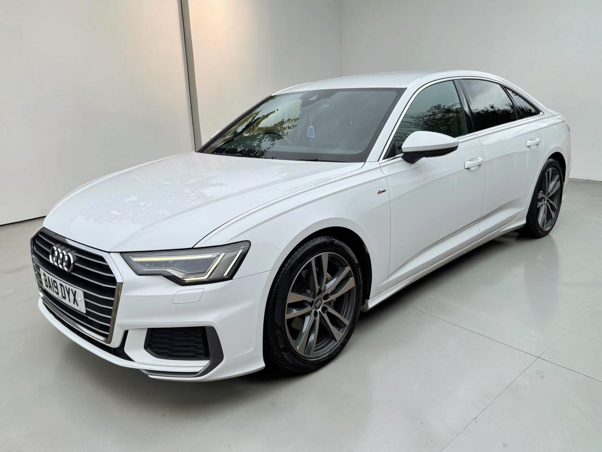 Audi A6 view 9
