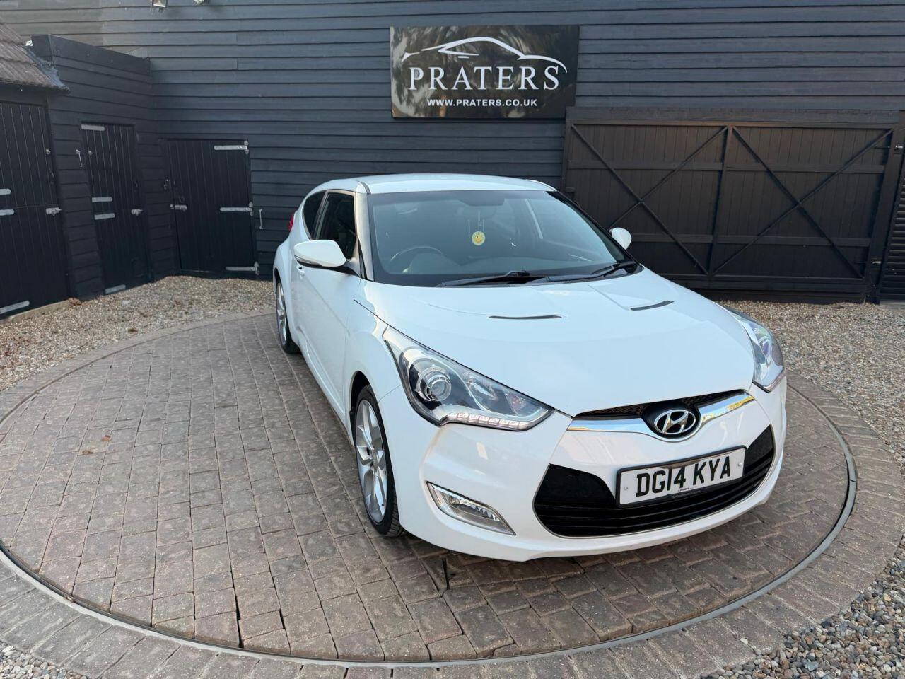 Hyundai Veloster view 16